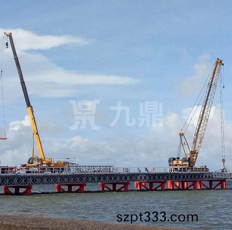 貝(bei)雷(lei)橋主要受(shou)力(li)構(gou)件有(you)哪些(xie)?